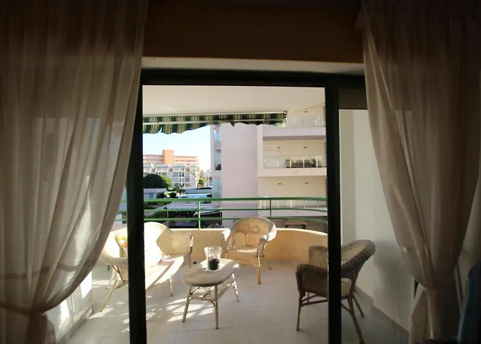 Lagunas By Ole * تورّيفيِخا